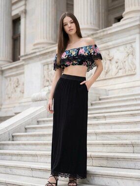 Time&True/Suzi Shie,Multicolored Peasant Blouse+Long Black Skirt Set,Size 10.!